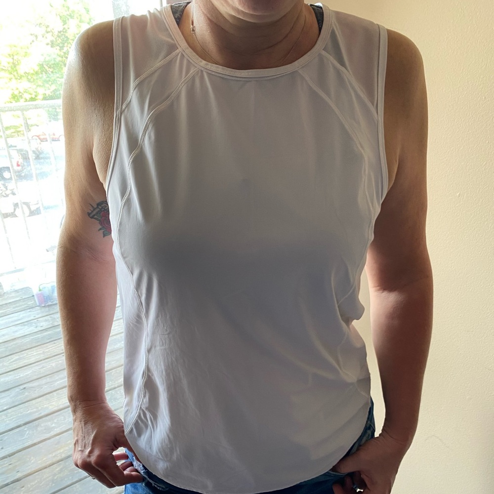 Lululemon tank top